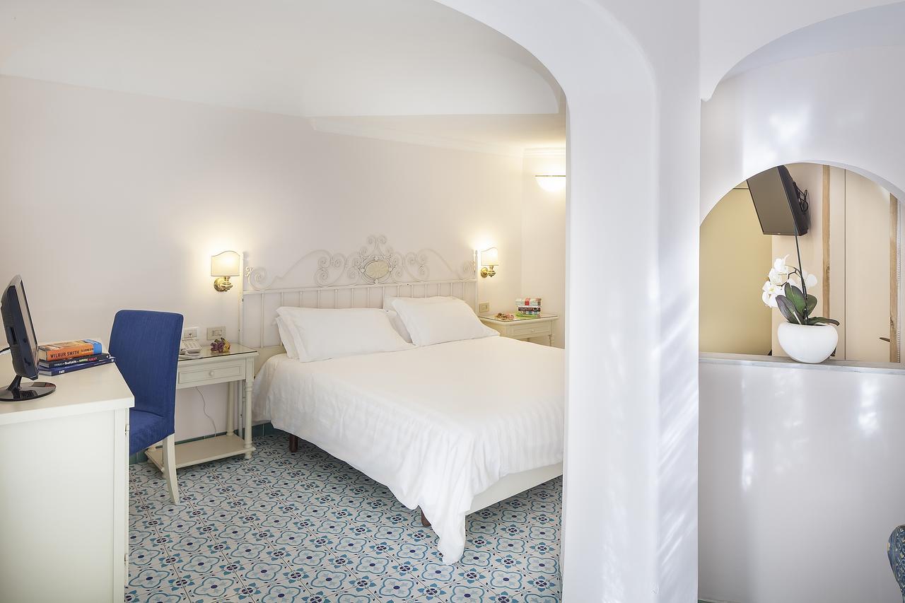Hotel Continental Ischia Luaran gambar