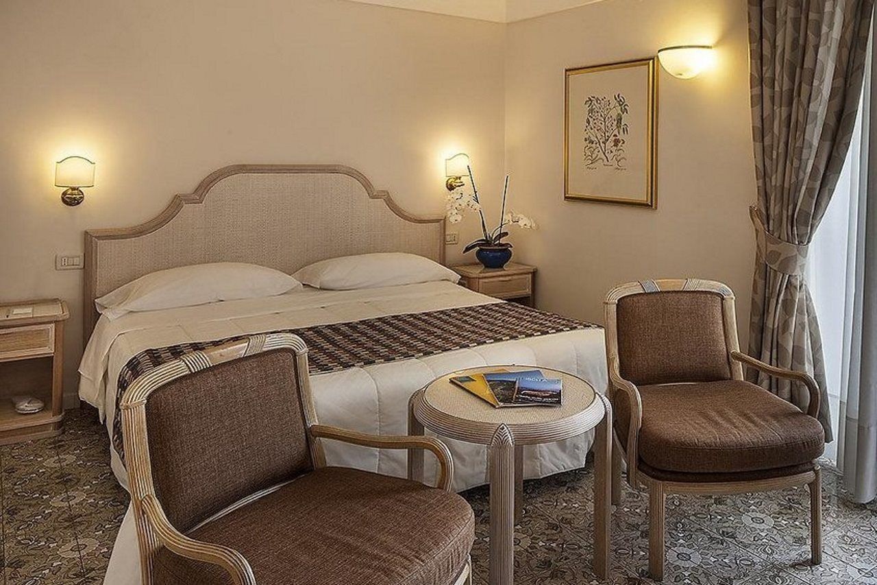 Hotel Continental Ischia Luaran gambar