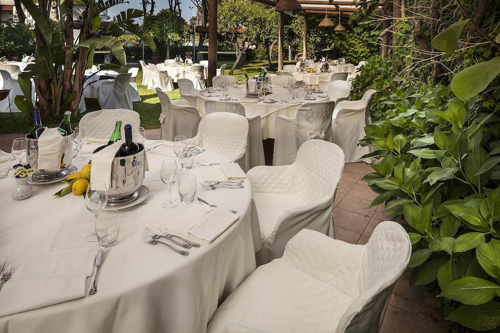 Hotel Continental Ischia Luaran gambar
